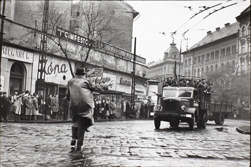 Будапешт в эти дни 60 лет назад