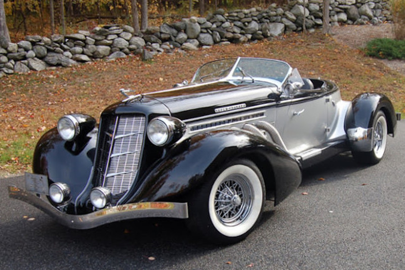 1935 AUBURN B/T SPEEDSTER