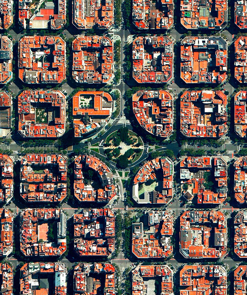 14. Площадь Тетуан, Эшампле, Барселона, Испания фото со спутника, фотограф Бенджамин Грант, фотографии