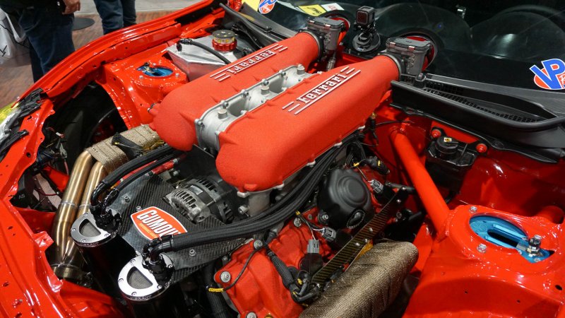Дрифтовую Toyota GT86 оснастили мотором от Ferrari 458 Italia