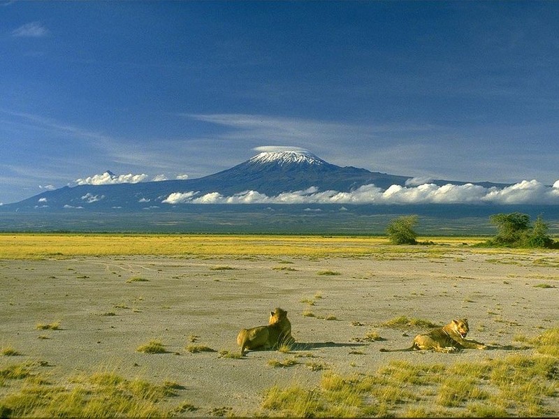 фото вулкана Килиманджаро, Танзания, Африка