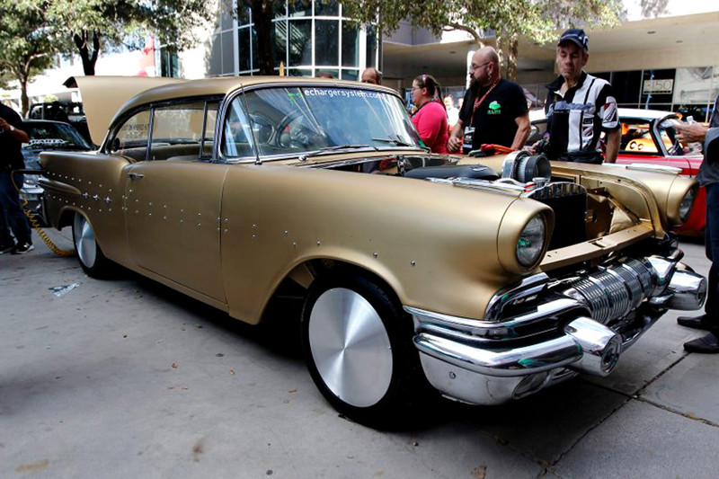 E-Charger System 1957 Pontiac Chieftain.