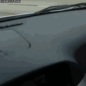 Трехколесный автомобиль