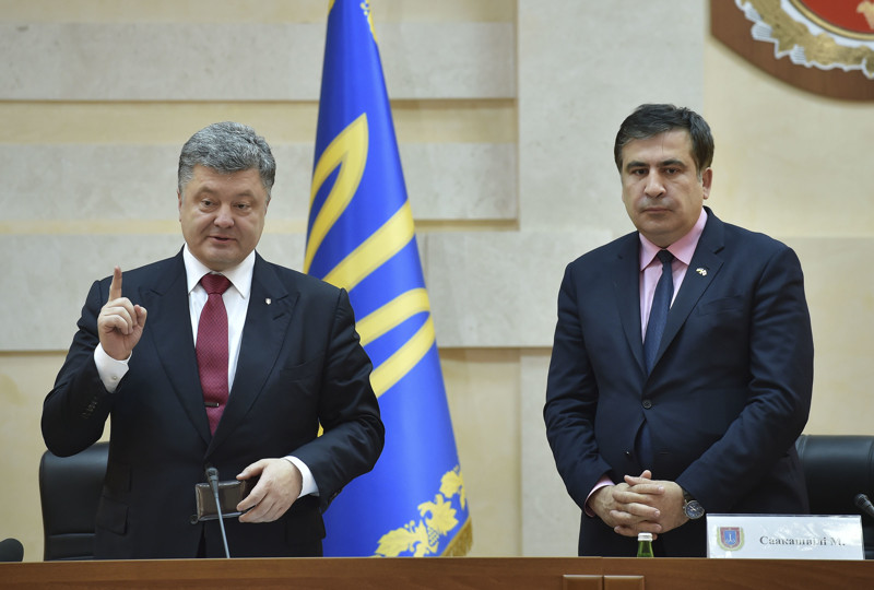 Отставка Саакашвили: обман Вашингтона и черная метка Порошенко