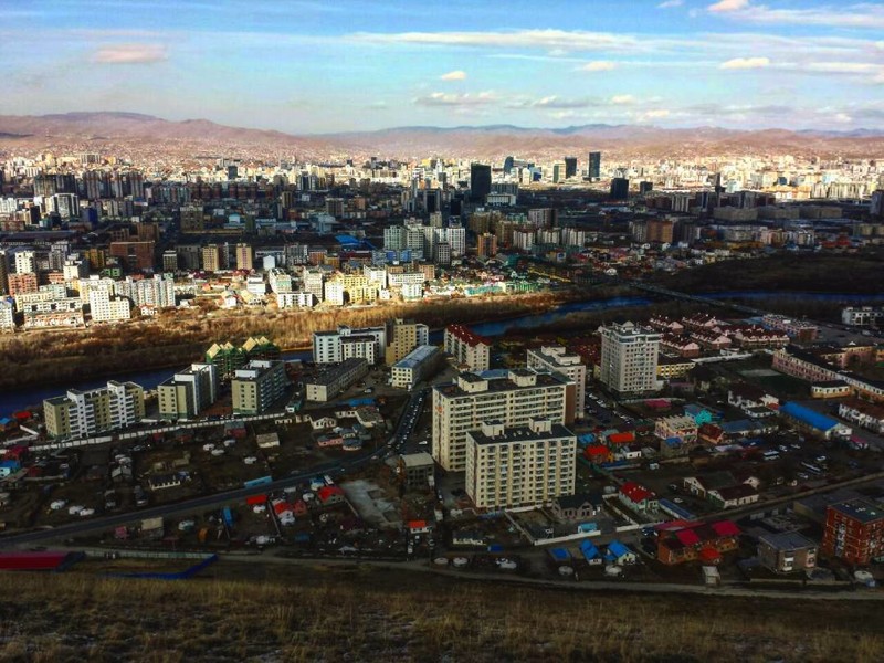 Улан-Батор весьма неоднозначный город и этим он здорово похож на большинство городов стран постсоветского пространства