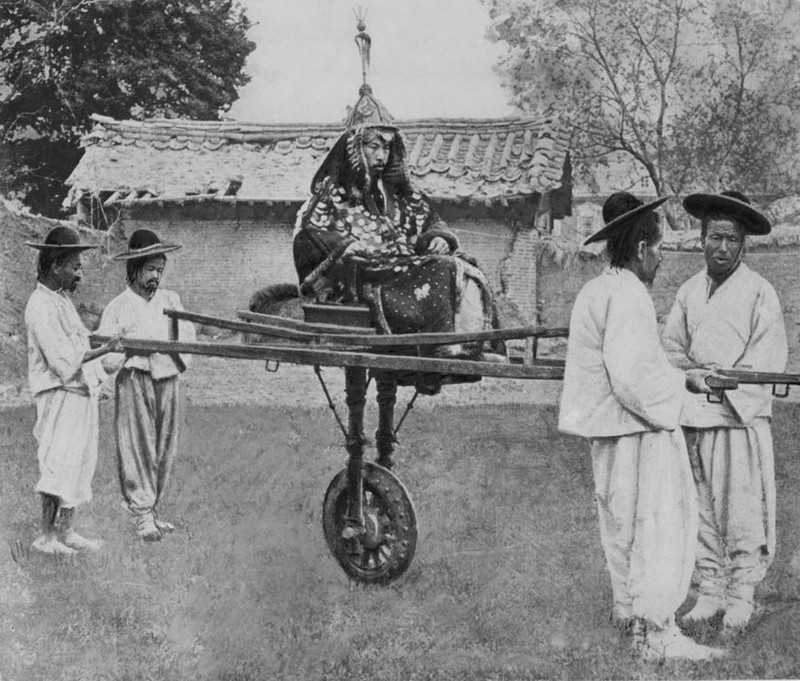 Паланкин с колесом, 1900 год, Корея