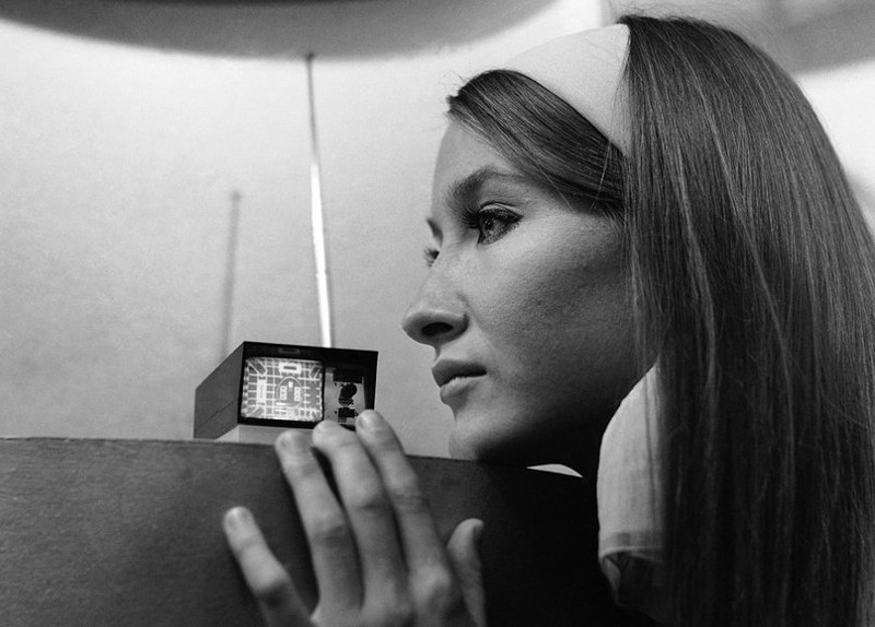 Самый маленький (тогда) телевизор в мире, 1966 год