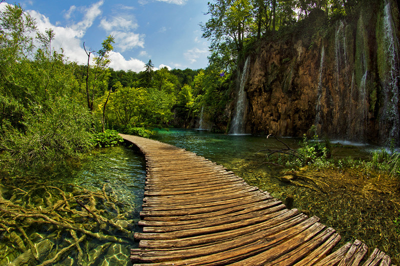 Плитвицкие озера в Хорватии – природная достопримечательность