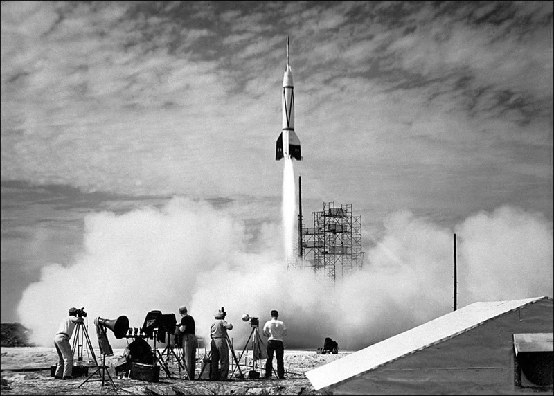 Первый запуск ракеты с мыса Канаверал, штат Флорида, 1950 го