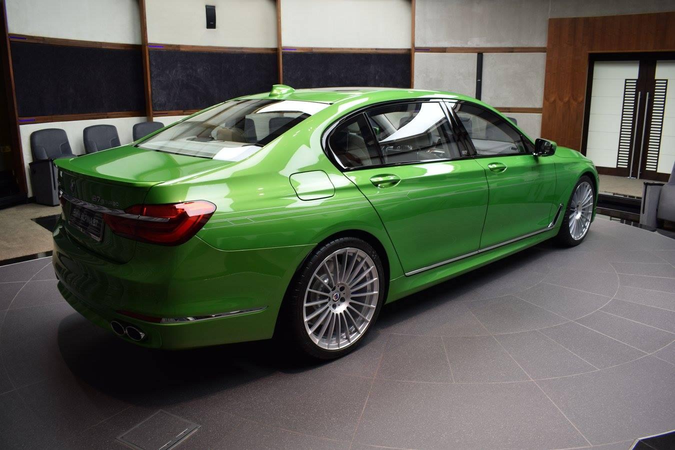 Зеленый металлик. BMW 7 Alpina Green. BMW Alpina Green. BMW Alpina зеленая. Alpina Green Metallic.