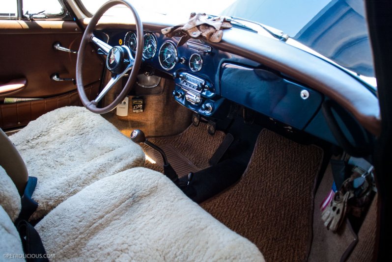 Спорткар Porsche 356 1960 года выпуска купил отец Гая Ньюмарка у прежнего владельца машины, который проездил на ней всего месяц. За три месяца до этого автомобиль покинул завод в Штутгарте.