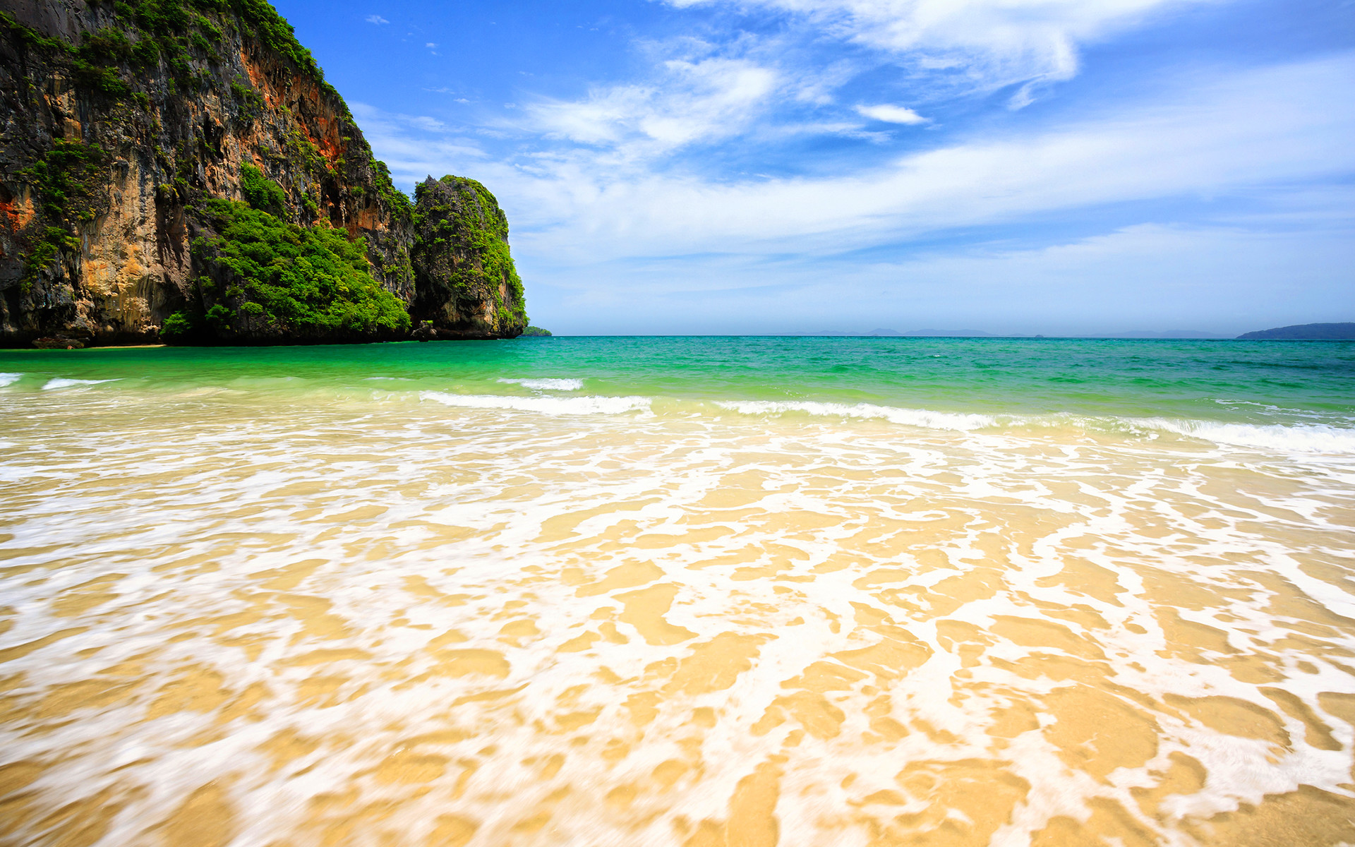 Tropical beach. Пляжи Тайланда. Пхукет Таиланд. Пхукет море. Пляж Парадайз Пхукет.