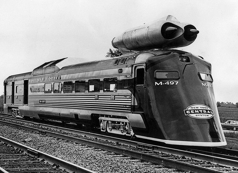 В 1966 году Нью-Йоркской центральная железнодорожная корпорация построила M-497 "Black Beetle", самоходный вагон-лаборатория на реактивной тяге