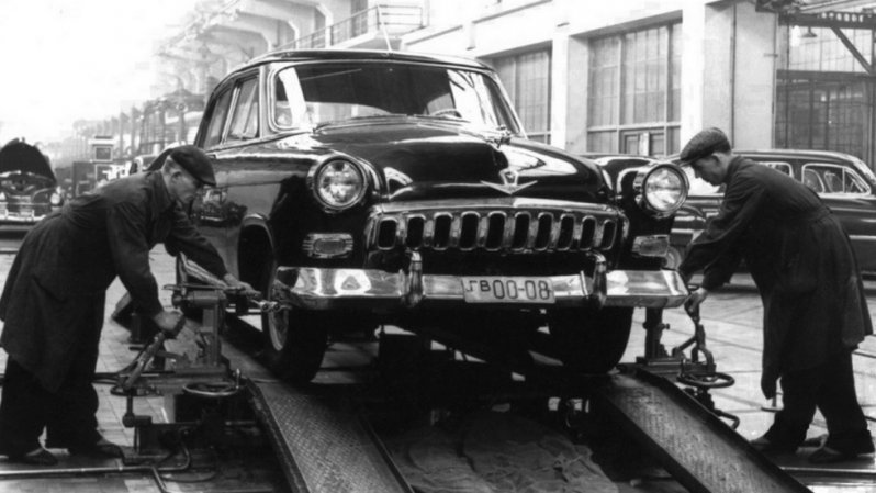 На фото: ГАЗ-М21 Волга Предсерийный ‘1954-55