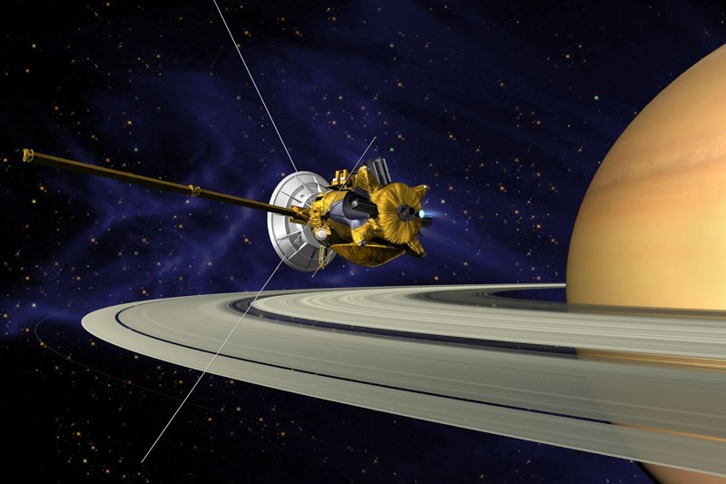 Cassini готовится к своей финальной миссии: путешествию в кольца Сатурна с погружением в атмосферу