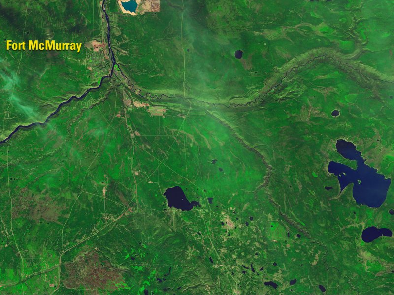 Форт Мак-Мюррей: лесной пожар и его последствия в провинции Альберта, Канада