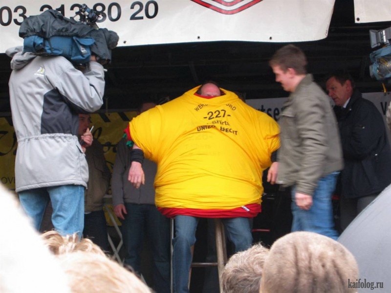 227 футболок было надето на Джефа Ван Дика, Бельгия.