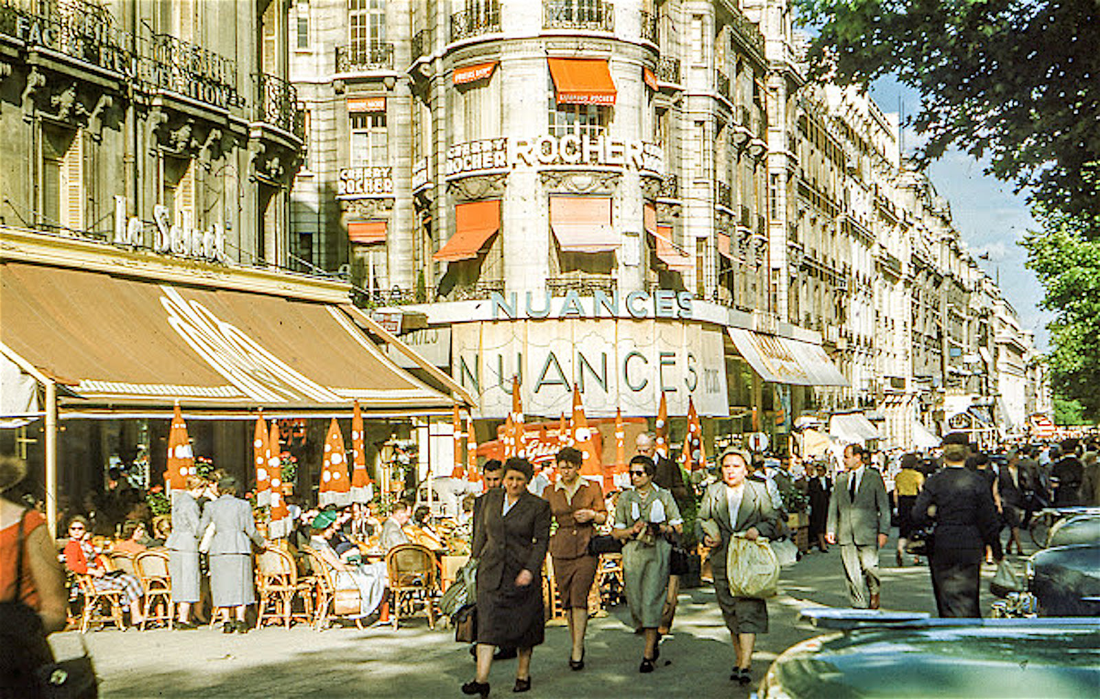 Жизнь нашей страны в 1950 1970 годы. Франция в 50е 80е. Италия 70-е. Париж 20 х годов Елисейские поля. Елисейские поля Франция 1950.