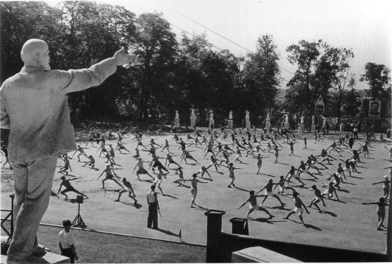 Спортсмены оттачивают движения, 1938 год