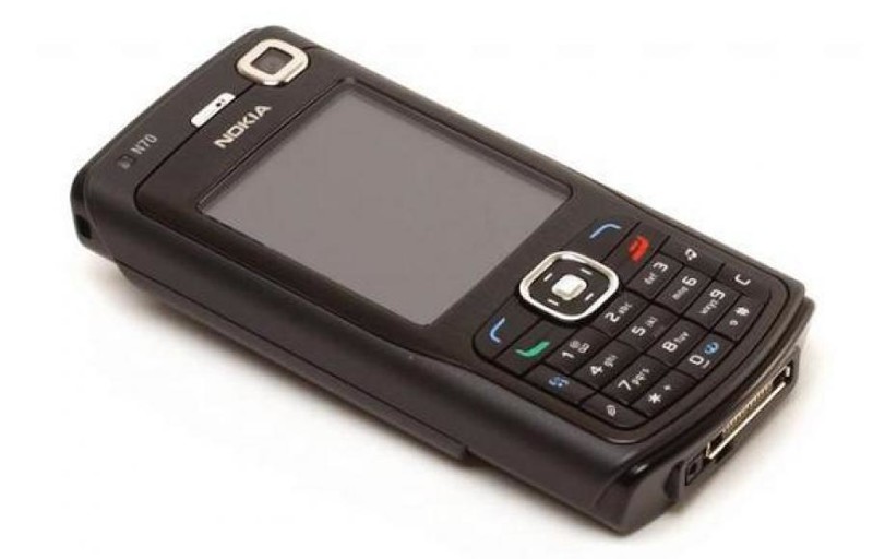 Вперёд в прошлое: телефоны 2006 года, которые мы покупали в России