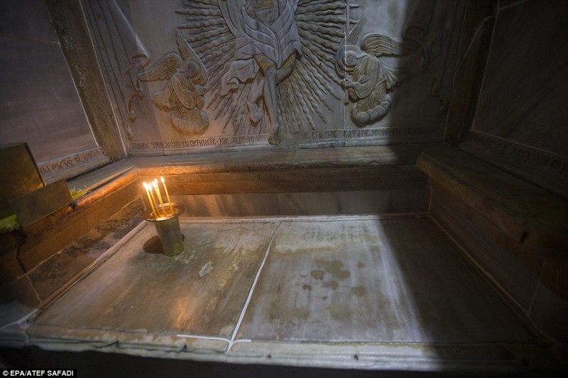 В Сети появились фотографии грандиозных восстановительных работ в Храме Гроба Господня