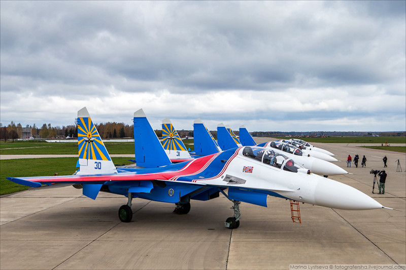 15. «Русские Витязи» получили ещё 4 Су-30СМ