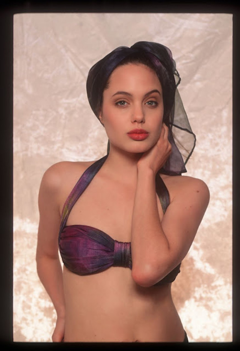 Анджелина Джоли 1991