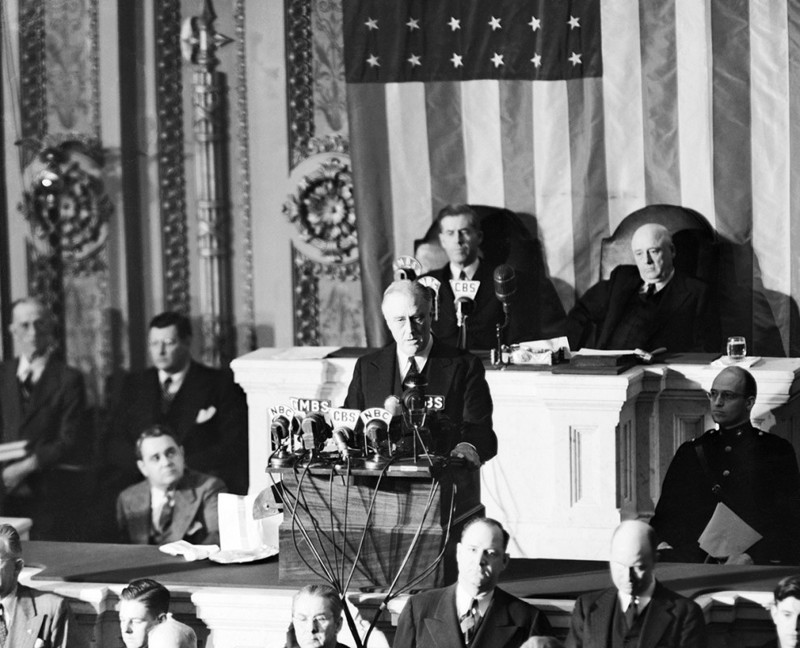 Обращение Рузвельта к конгрессу с просьбой объявить Японии войну, 8 декабря 1941 года
