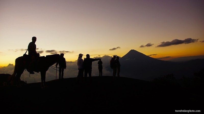 Закат на вулкане Пакая