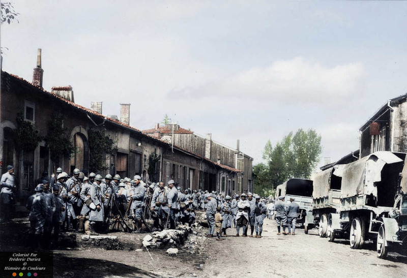 Французские солдаты Первой мировой войны на раскрашенных фото