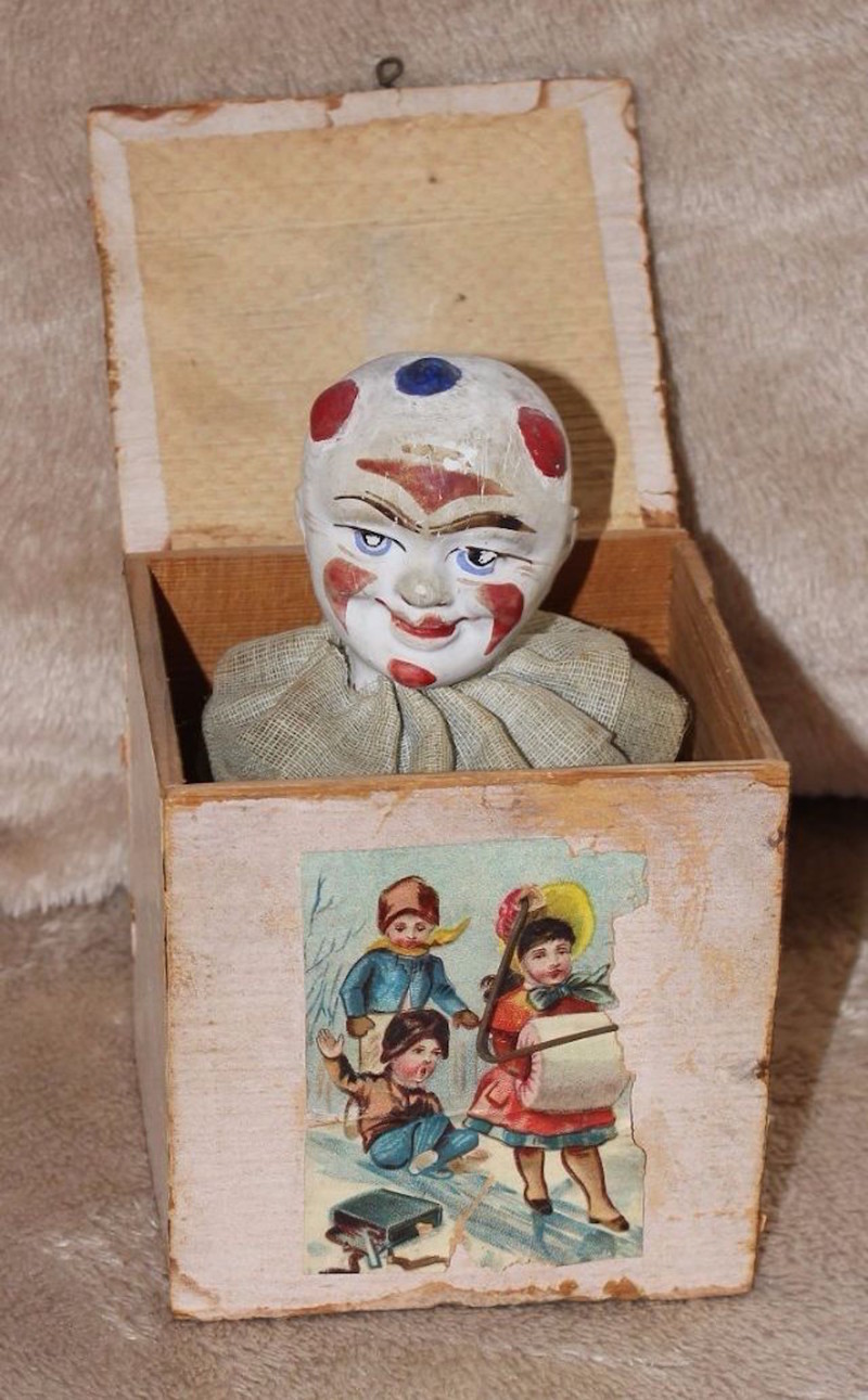 Jack-in-the-Box (игрушка производилась с XIV века)