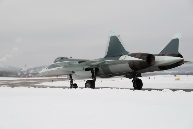 Опубликованы фотографии нового российского истребителя пятого поколения 