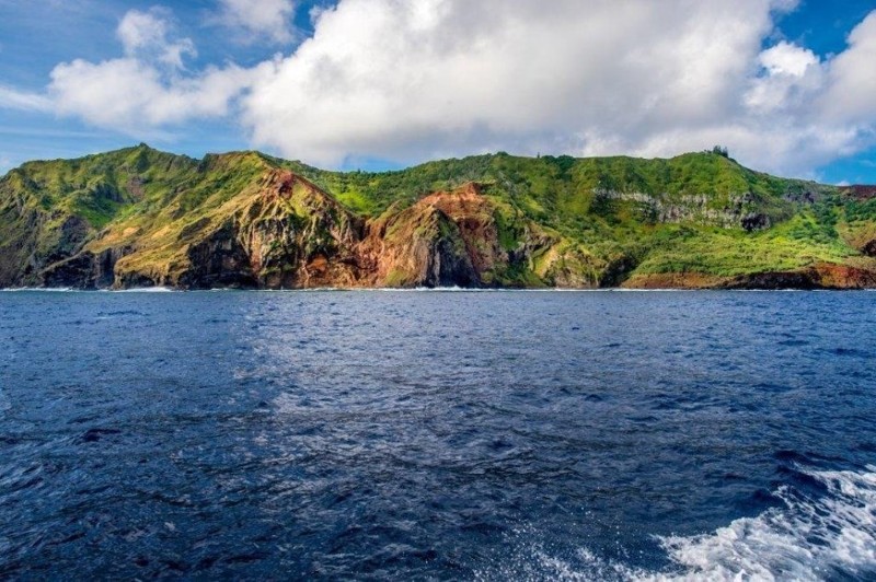 Каково это - жить на затерянном маленьком острове посреди Тихого океана