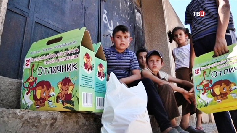 Сирия. Подарки от российских детей прибыли в Хмеймим