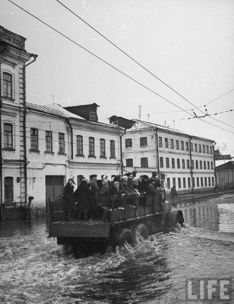 Послевоенная москва фото