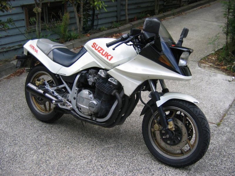 Мотоцикл Suzuki Katana