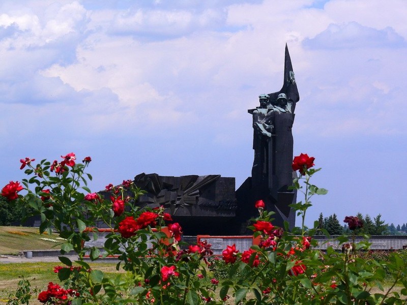 Забудьте про Донбасс. Вы уже здесь чужие