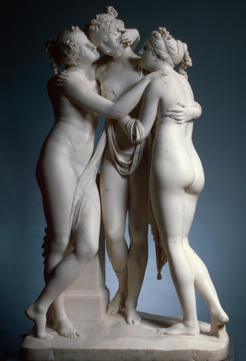 8) "Три Грации" Антонио Канова, создана из мрамора в 1813-1816 годы, находится в Эрмитаже