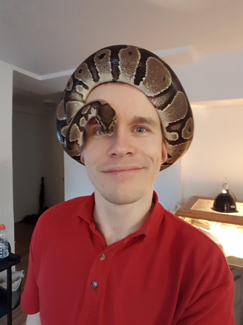 Змеиная шапка