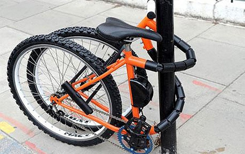 Надоело таскаться с цепями и замками? Идеальное решение -Противоугонный велосипед от Кевина Скотта!