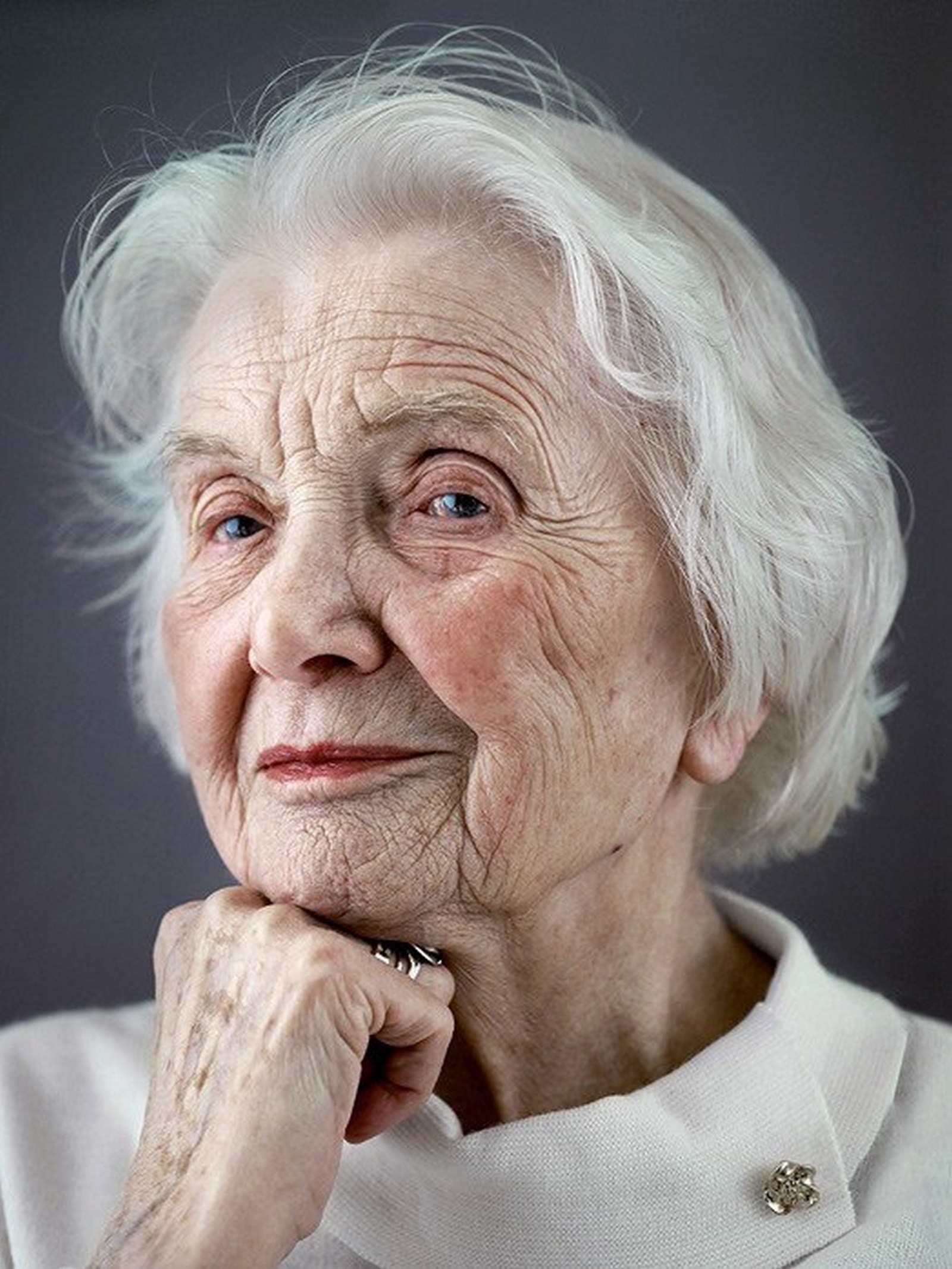 Видео красивых старых женщин. Портрет пожилой женщины. Фотопортрет пожилой женщины.