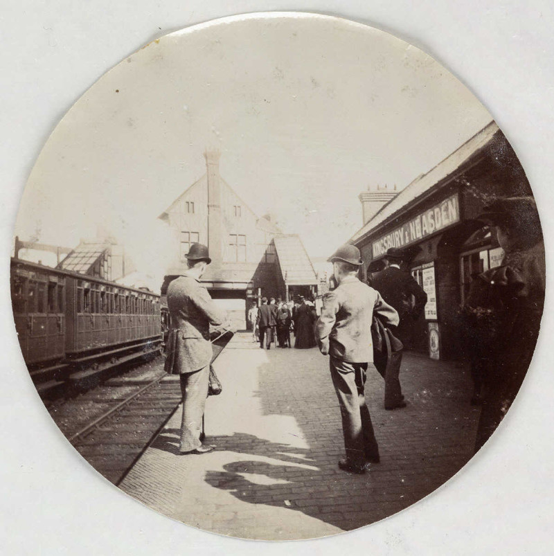 Непостановочные снимки с первого «народного» фотоаппарата Kodak 1890 года