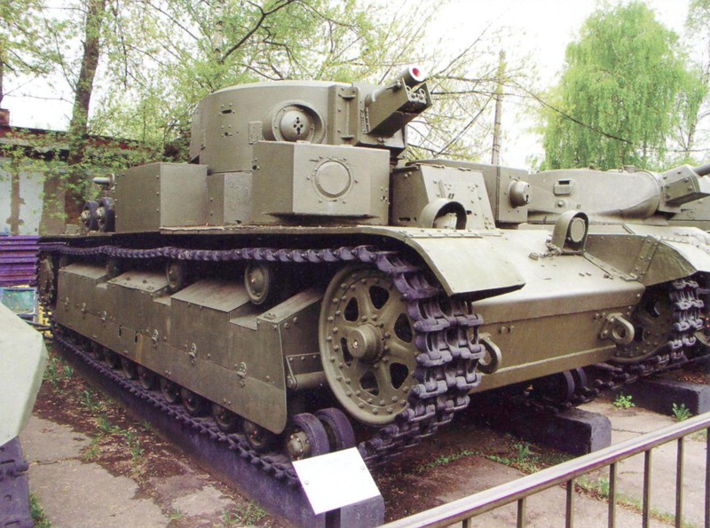 Многобашенный танк Т-28