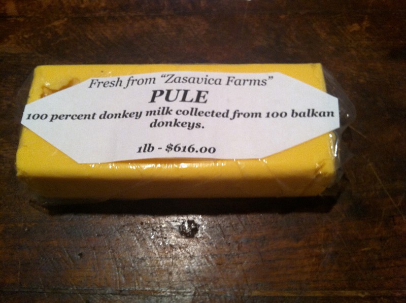 2. Самый дорогой сыр в мире.