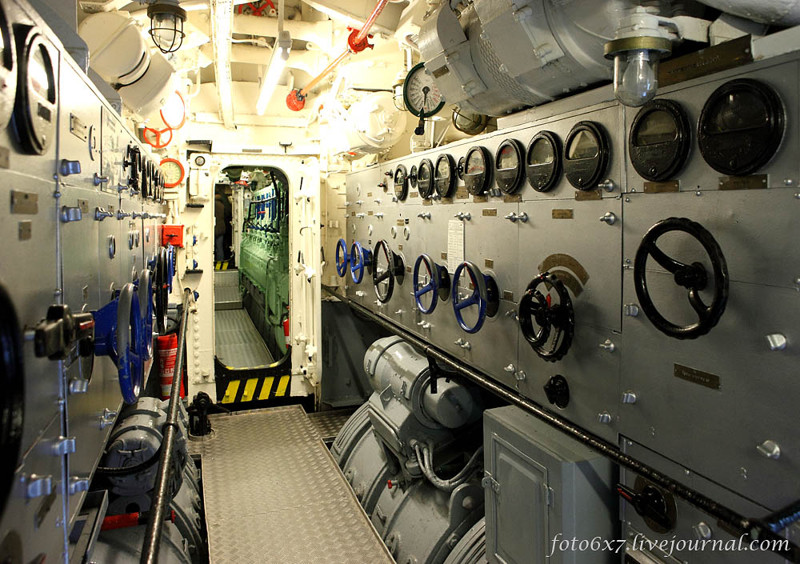 Фото экскурсия по подводной лодке музею U-995
