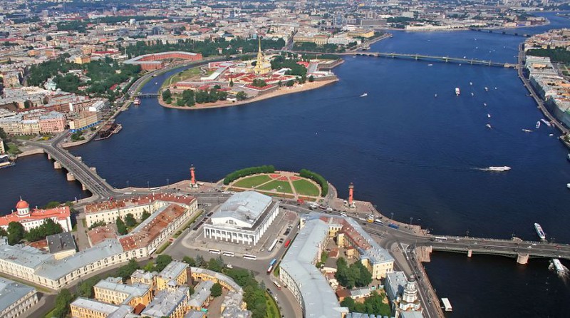 Миф 8: Петербург расположен на 101 острове