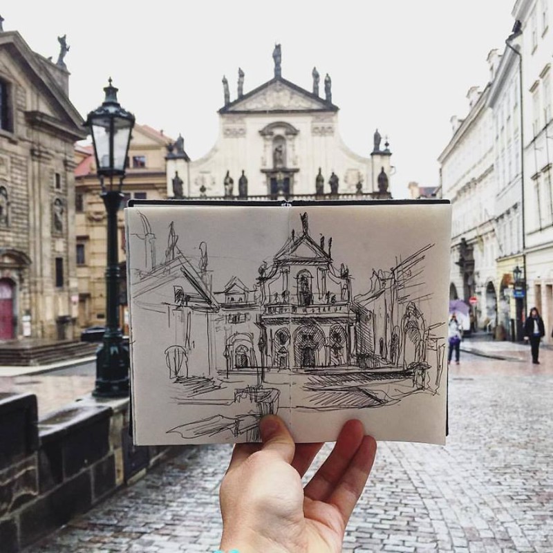  Необычный проект: студентка ежедневно делает по одной зарисовке Праги