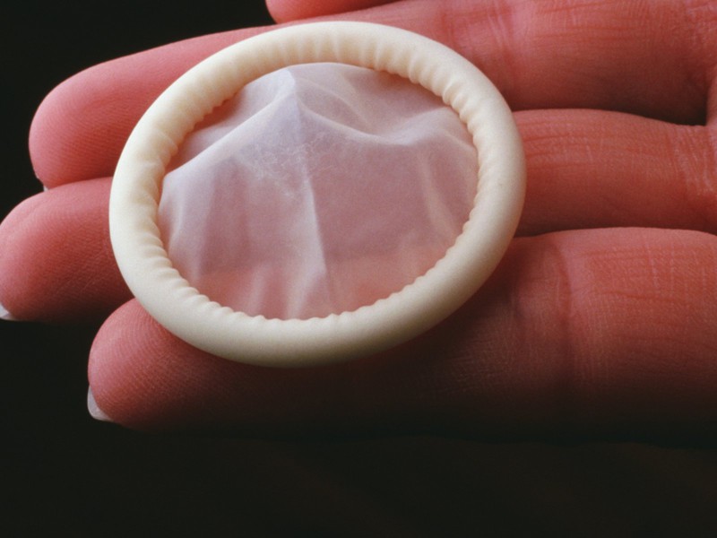 В Швейцарии выпускают презервативы для детей
