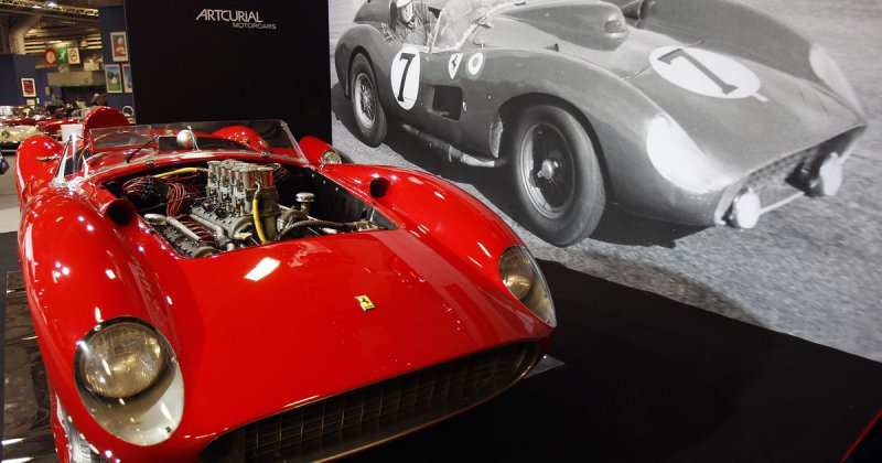 Ferrari 1957 года был продан за рекордные 32 миллиона евро
