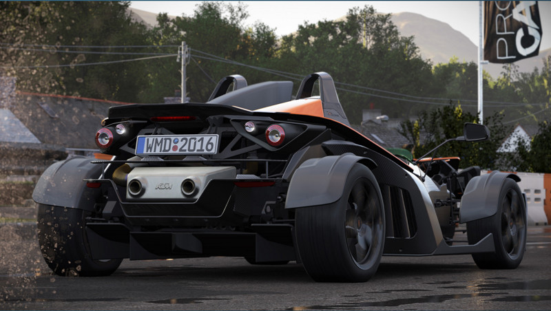 KTM X-Bow-R  Бюджетный родстер. Выпущен мотоциклетной фирмой KTM.